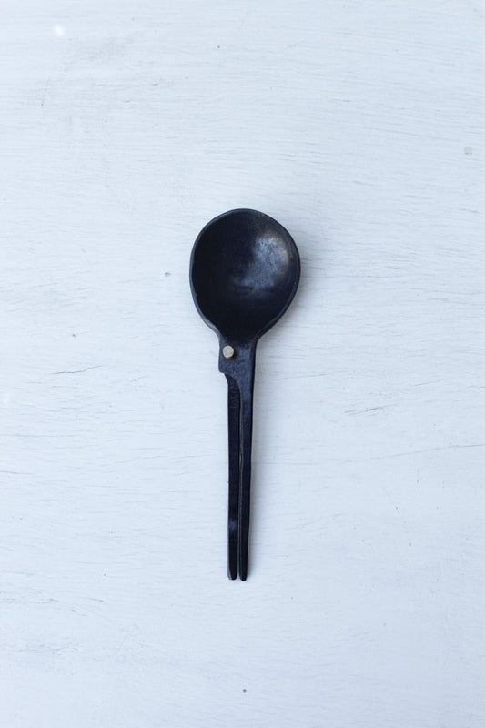 Hinged Spoon Utensils
